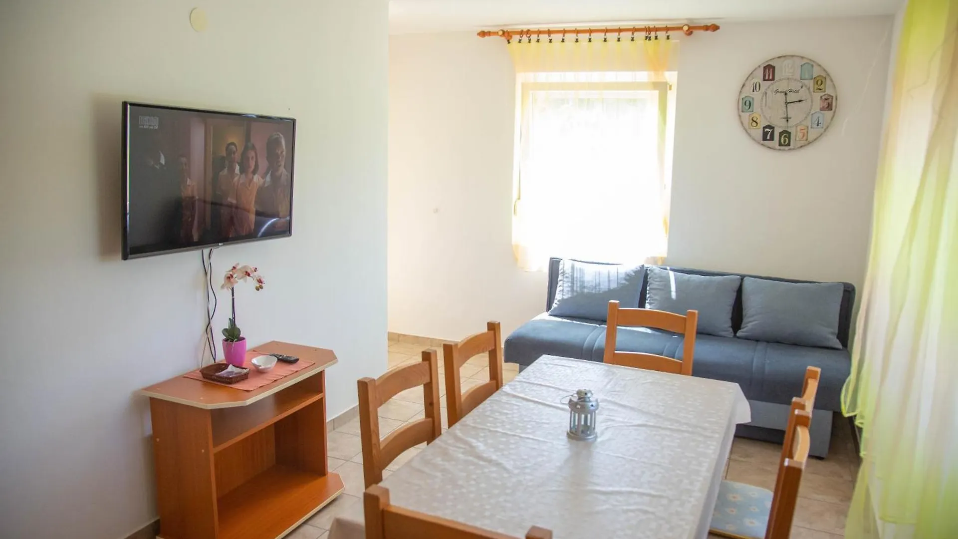 Apartments Mirakul Lopar