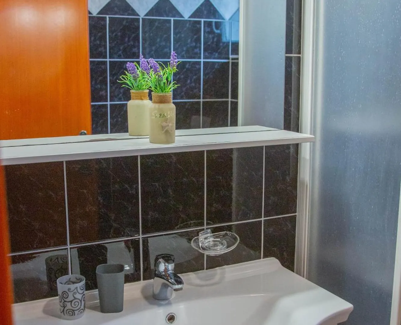 Apartments Mirakul Lopar