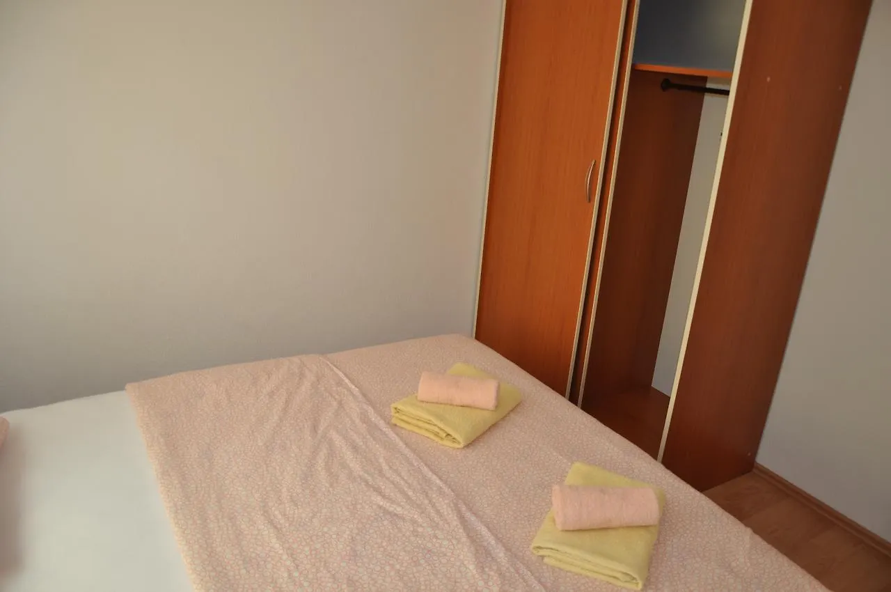 Apartments Mirakul Lopar